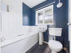 Bathroom- click for photo gallery